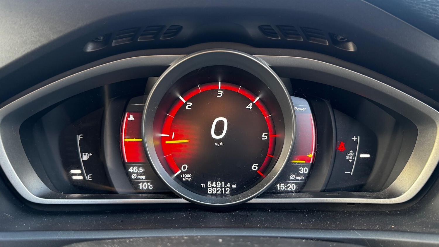 Used Volvo V40 2017 for sale - 77253996: Photo 40