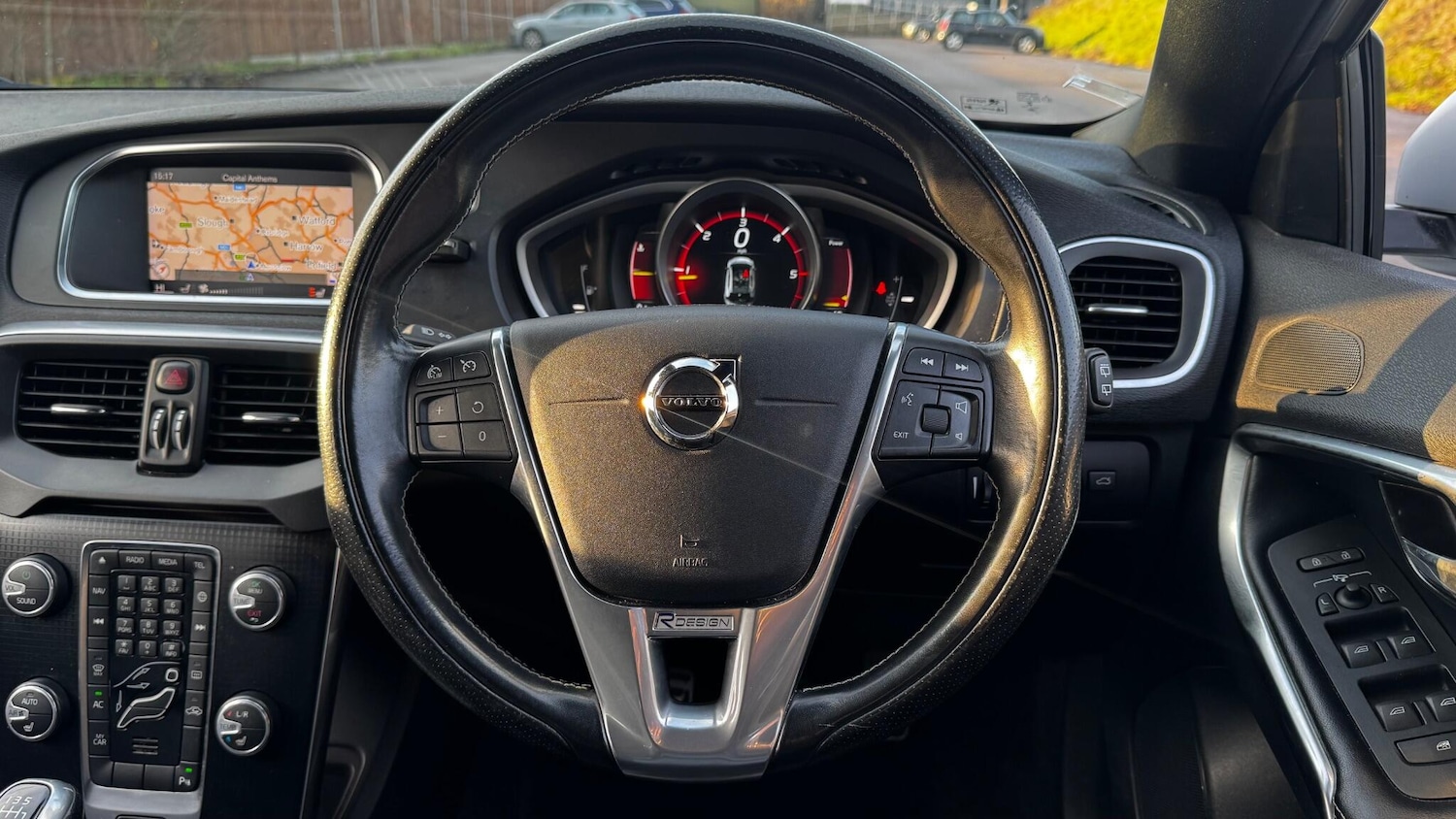 Used Volvo V40 2017 for sale - 77253996: Photo 49