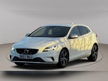 Used Volvo V40 2017 for sale - 77253996: Photo