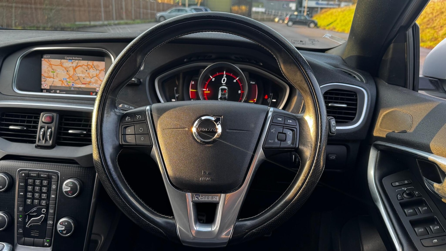 Used Volvo V40 2017 for sale - 77253996: Photo 50