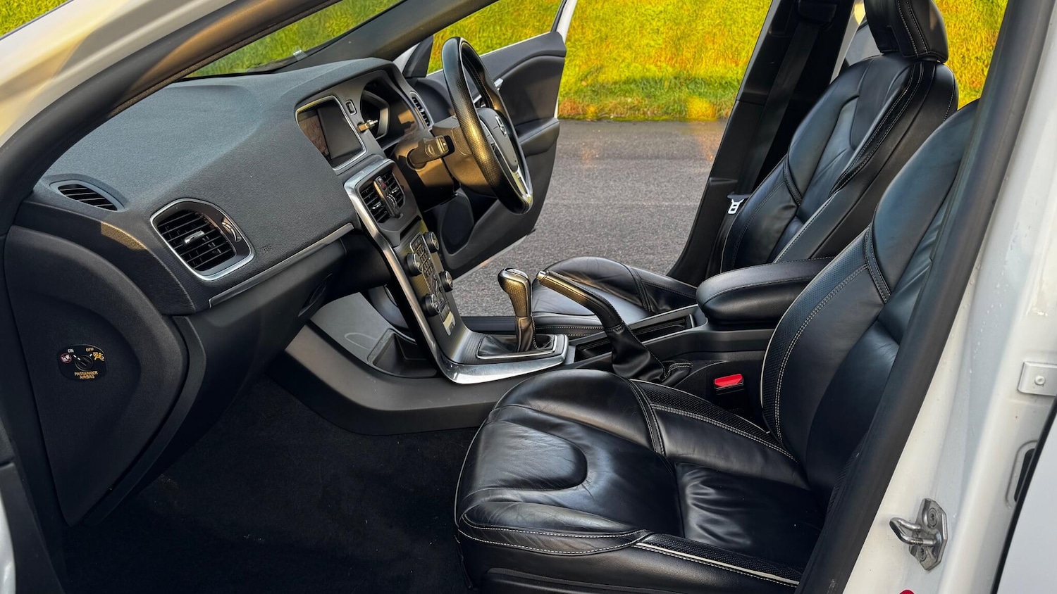 Used Volvo V40 2017 for sale - 77253996: Photo 51