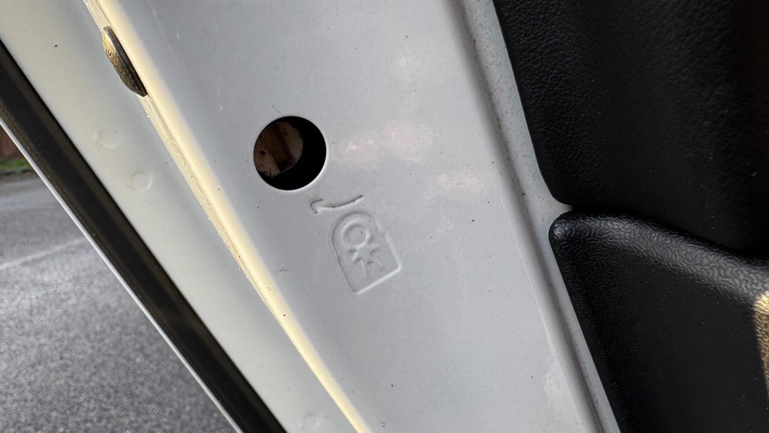 Used Volvo V40 2017 for sale - 77253996: Photo 53