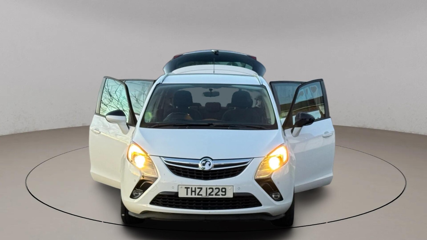 Used Vauxhall Zafira 2015 for sale - 76952258: Photo 7