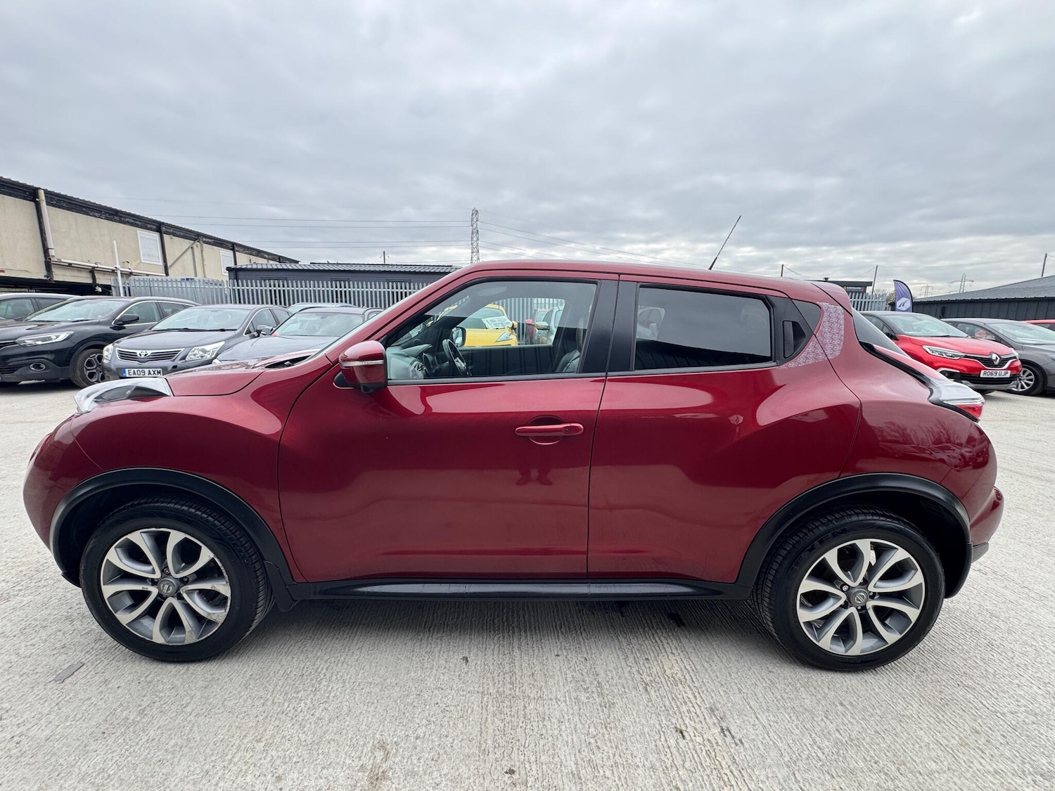 Used Nissan Juke 2016 for sale - 78100420: Photo 12