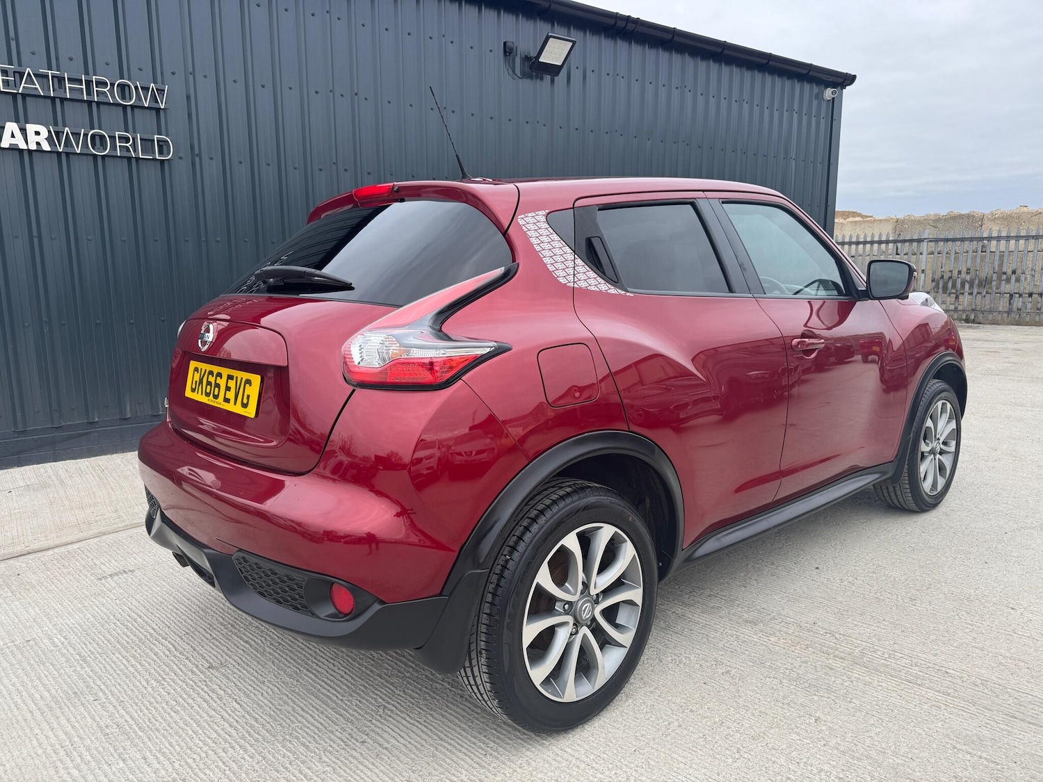 Used Nissan Juke 2016 for sale - 78100420: Photo 15