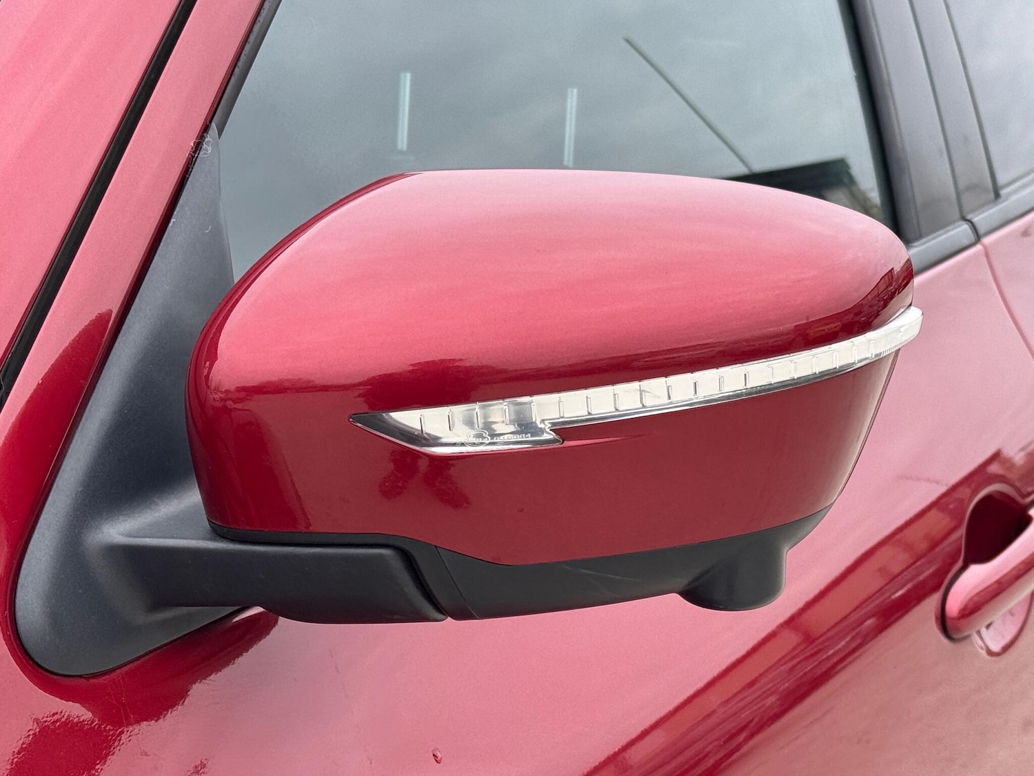 Used Nissan Juke 2016 for sale - 78100420: Photo 27