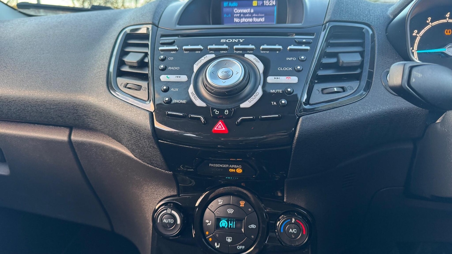 Used Ford Fiesta 2016 for sale - 76801821: Photo 22