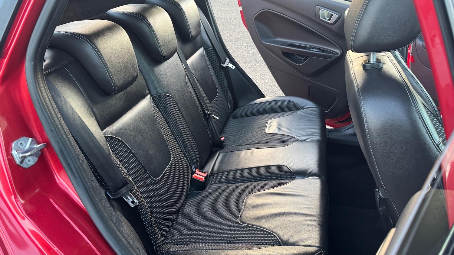 Used Ford Fiesta 2016 for sale - 76801821: Photo 26