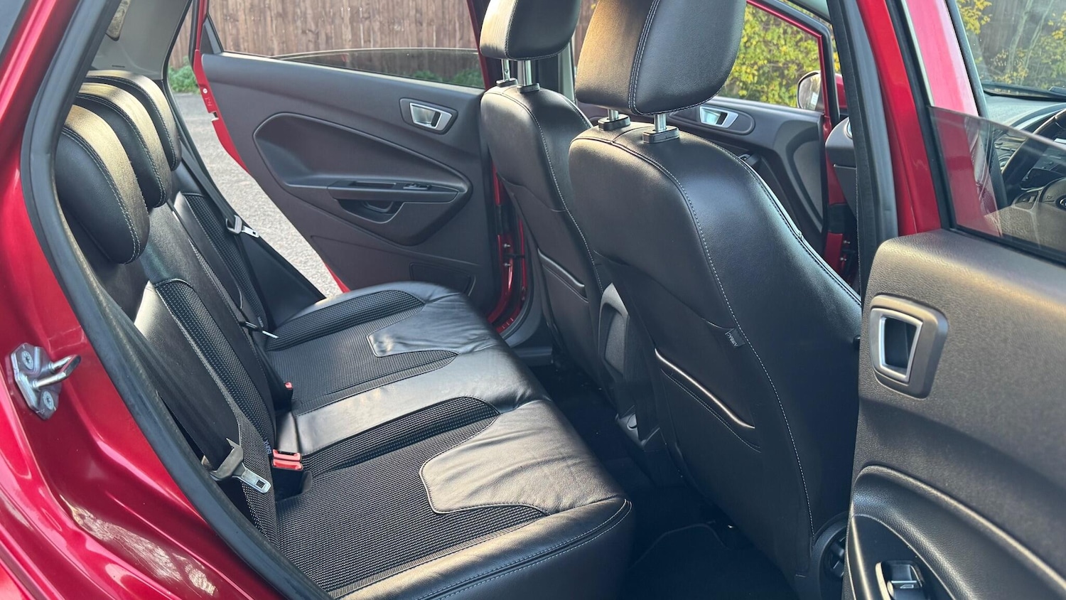 Used Ford Fiesta 2016 for sale - 76801821: Photo 27