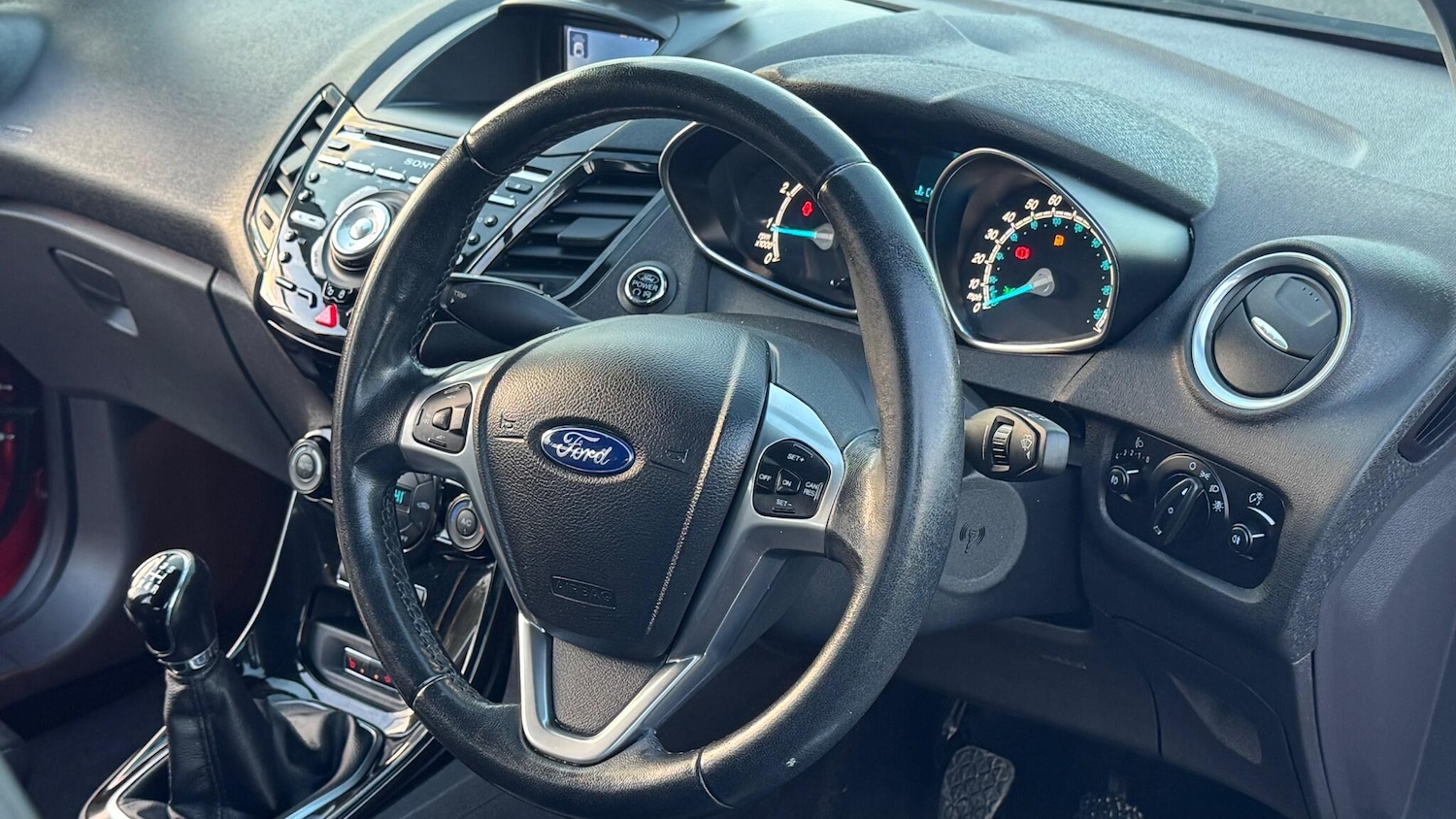 Used Ford Fiesta 2016 for sale - 76801821: Photo 41