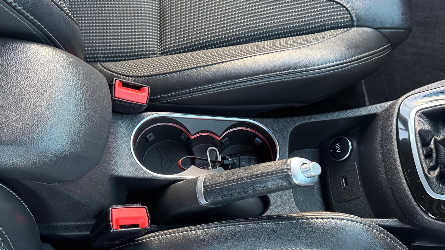 Used Ford Fiesta 2016 for sale - 76801821: Photo 47