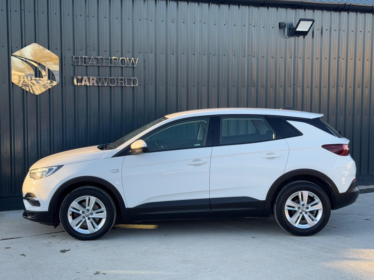 Used Vauxhall Grandland X 2018 for sale - 77670548: Photo 12