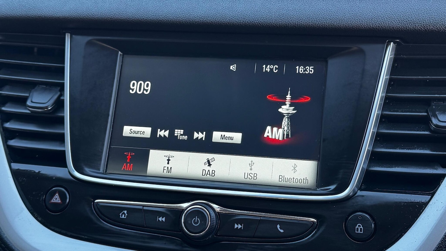 Used Vauxhall Grandland X 2018 for sale - 77670548: Photo 33