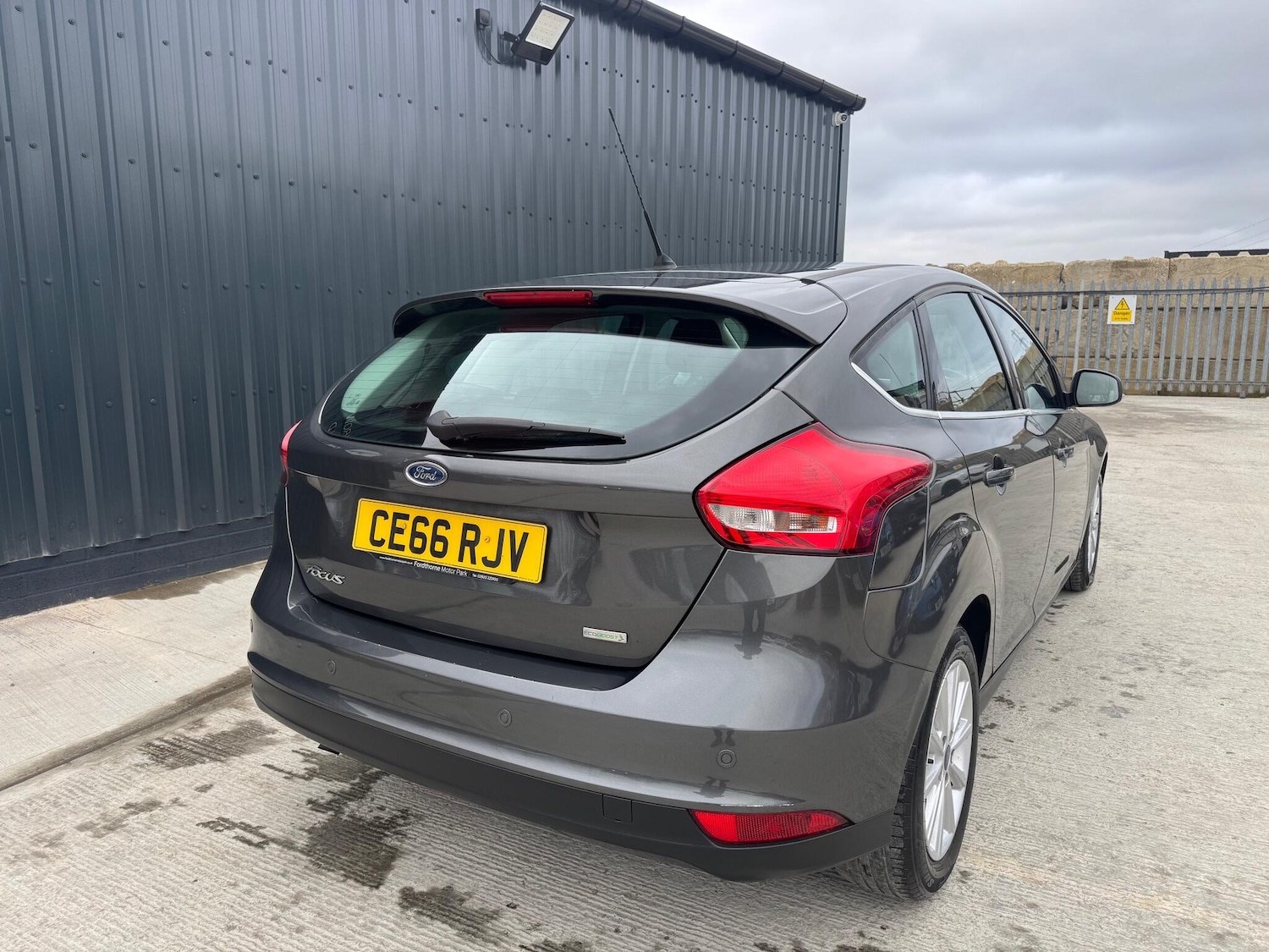 Used Ford Focus 2016 for sale - 77853945: Photo 18