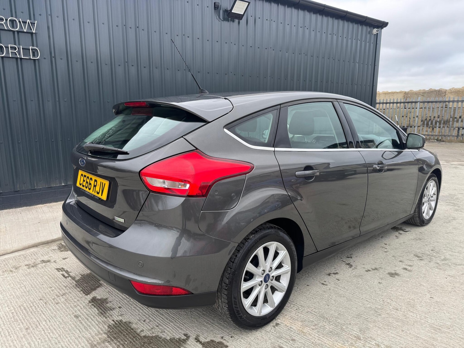 Used Ford Focus 2016 for sale - 77853945: Photo 19