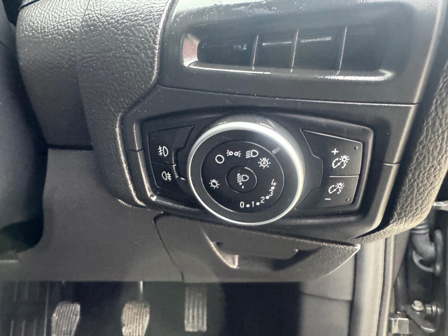 Used Ford Focus 2016 for sale - 77853945: Photo 26