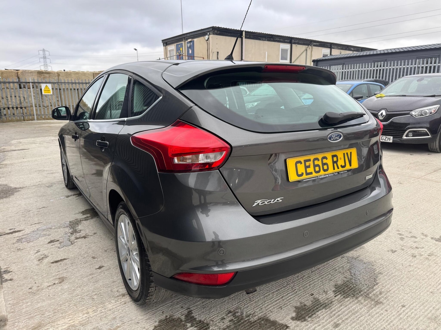 Used Ford Focus 2016 for sale - 77853945: Photo 9