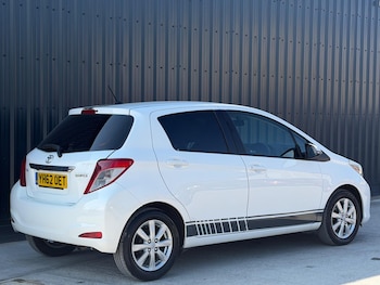 Used Toyota Yaris 2012 for sale - 78689634: Photo