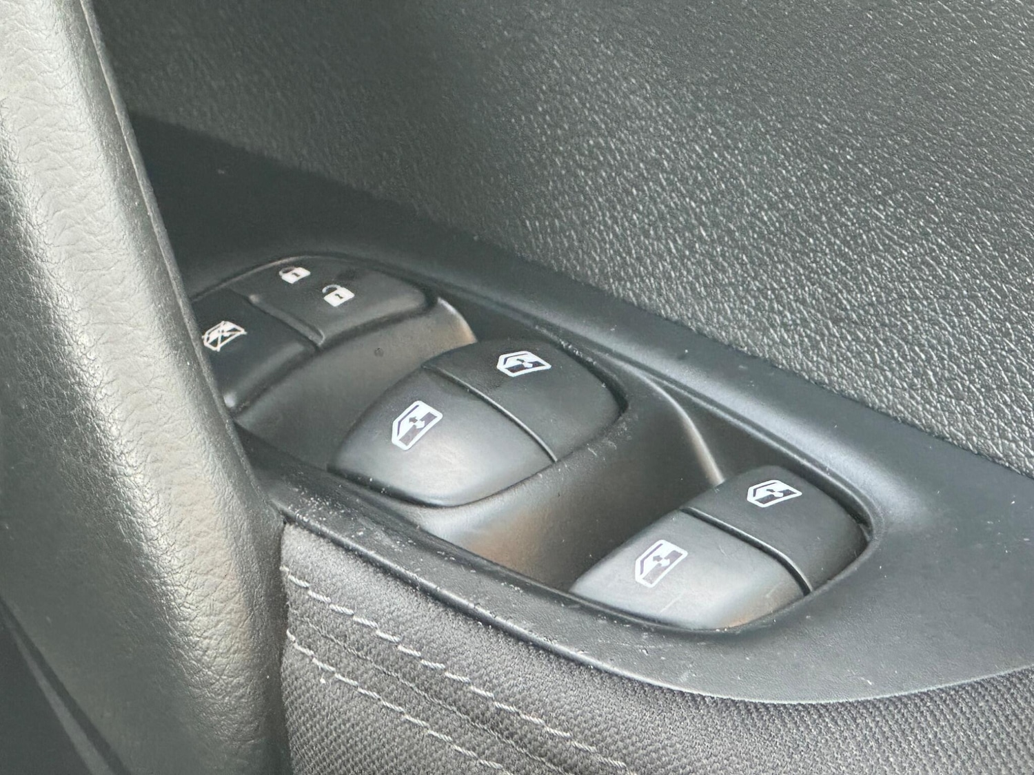 Used Nissan Qashqai 2017 for sale - 76585175: Photo 29