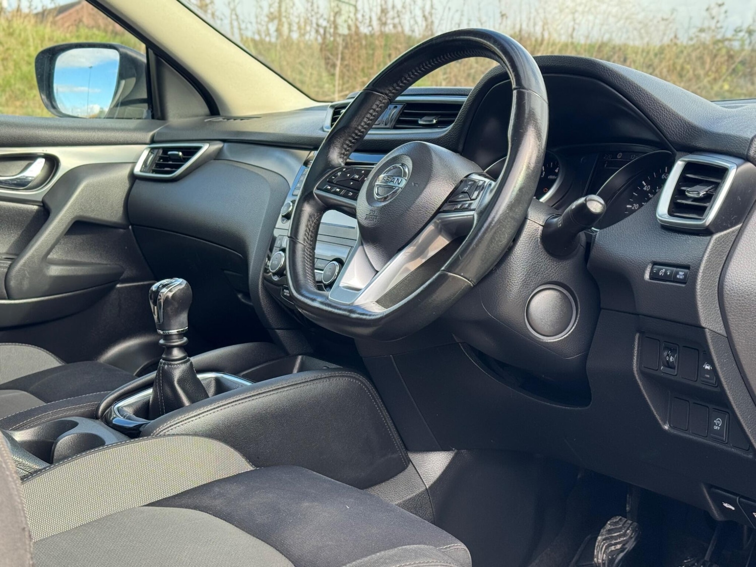 Used Nissan Qashqai 2017 for sale - 76585175: Photo 33