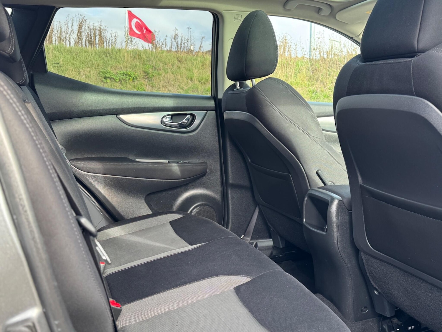 Used Nissan Qashqai 2017 for sale - 76585175: Photo 37