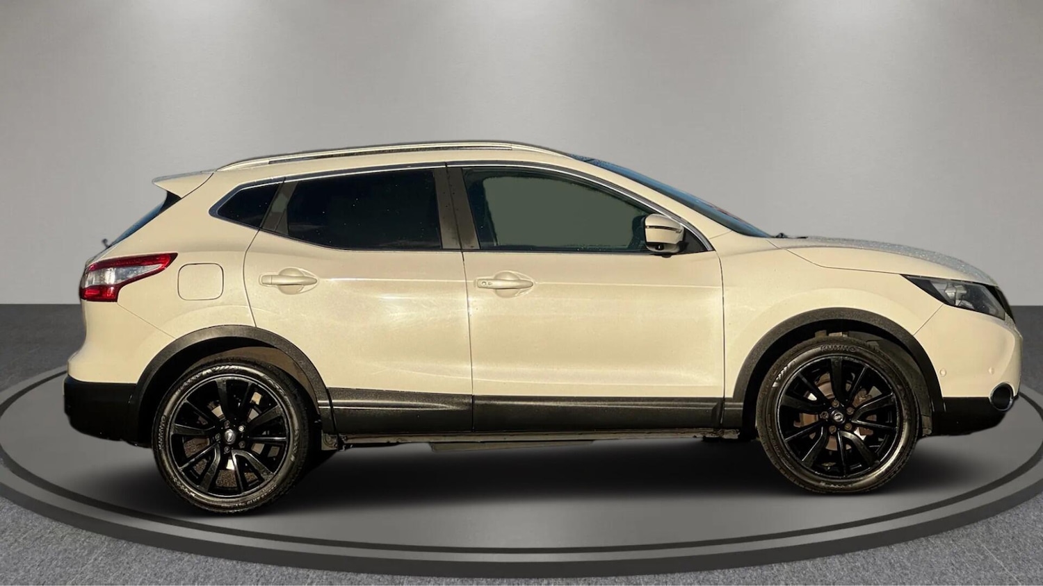 Used Nissan Qashqai 2014 for sale - 76912703: Photo 10