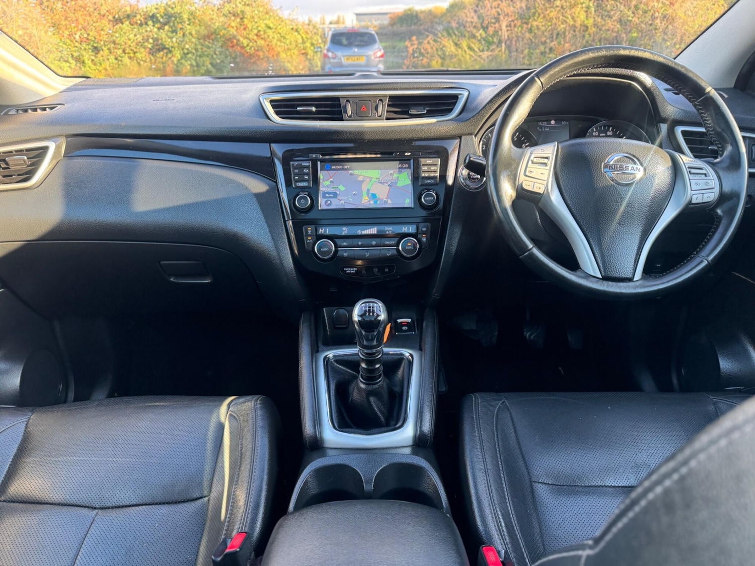 Used Nissan Qashqai 2014 for sale - 76912703: Photo 12