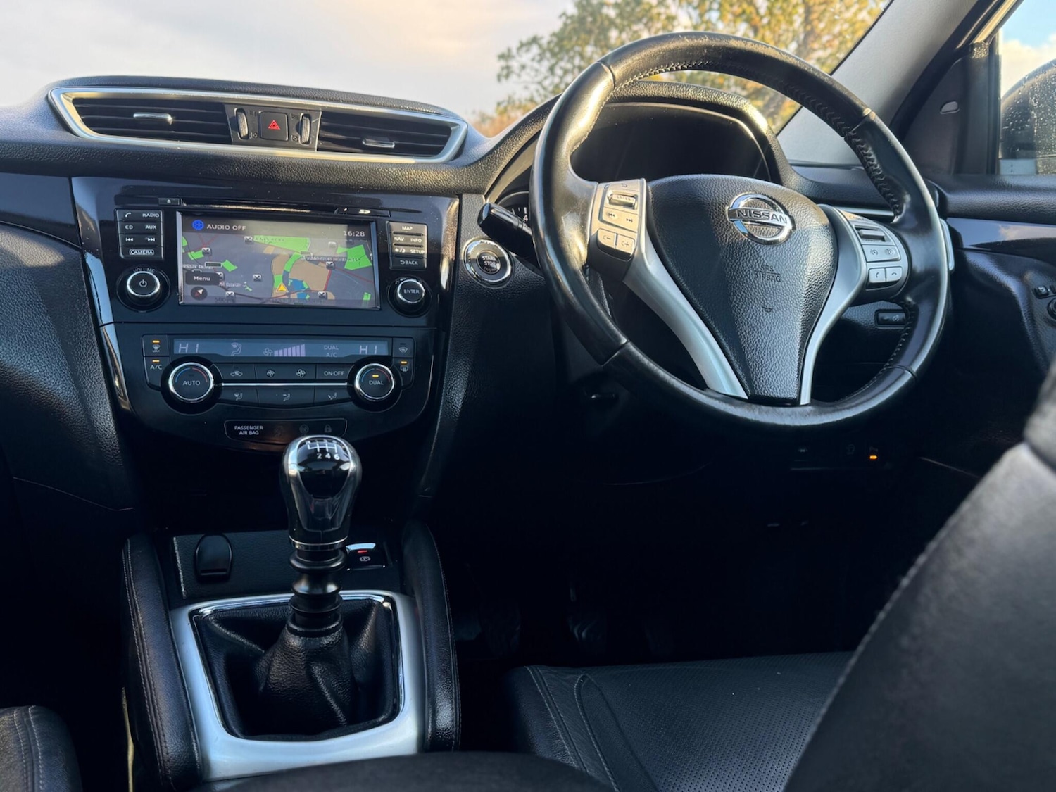 Used Nissan Qashqai 2014 for sale - 76912703: Photo 13