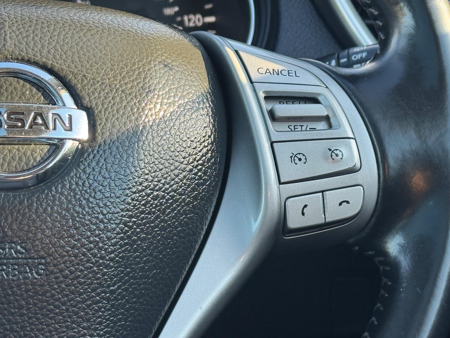 Used Nissan Qashqai 2014 for sale - 76912703: Photo 23