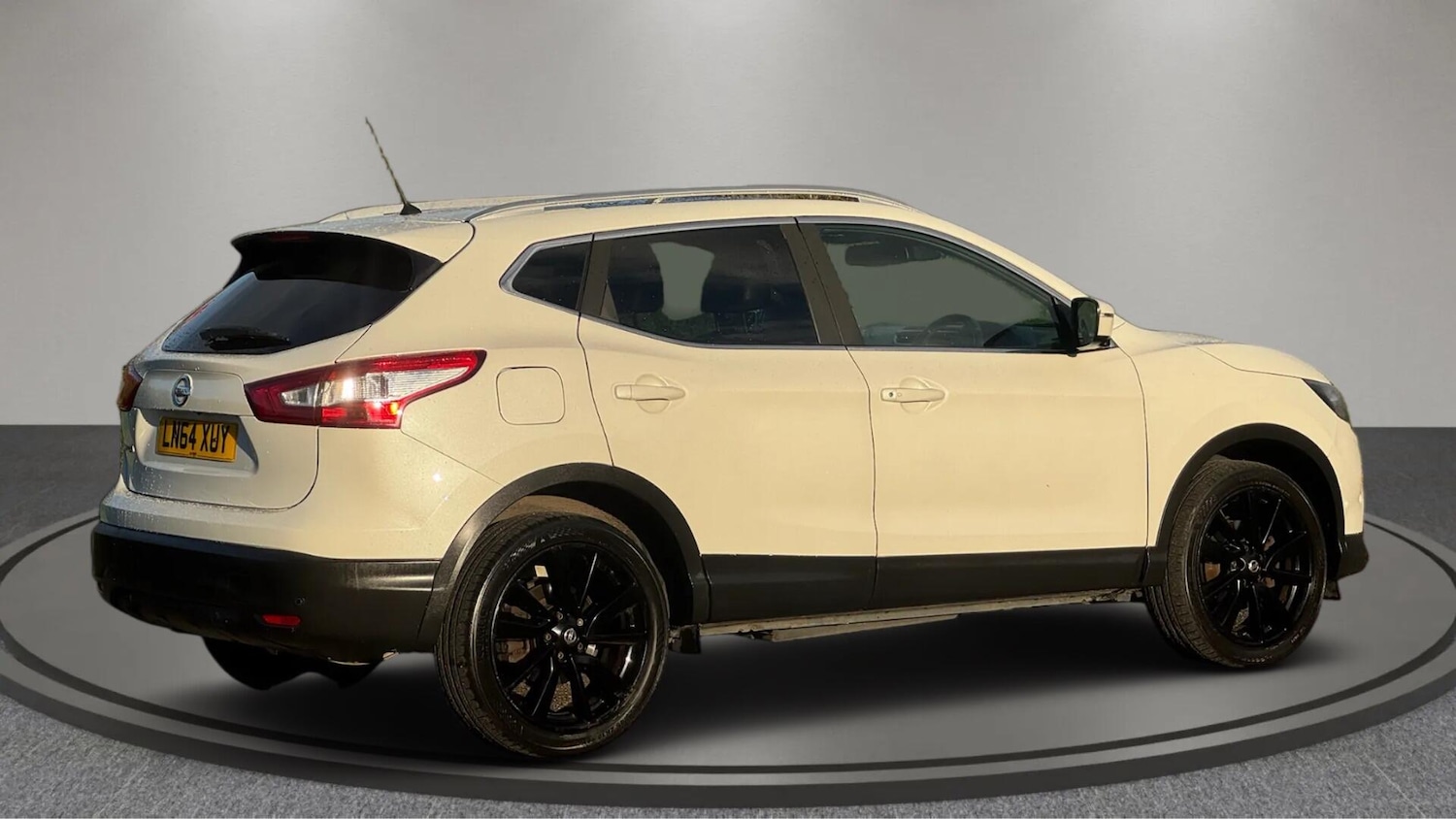 Used Nissan Qashqai 2014 for sale - 76912703: Photo 6