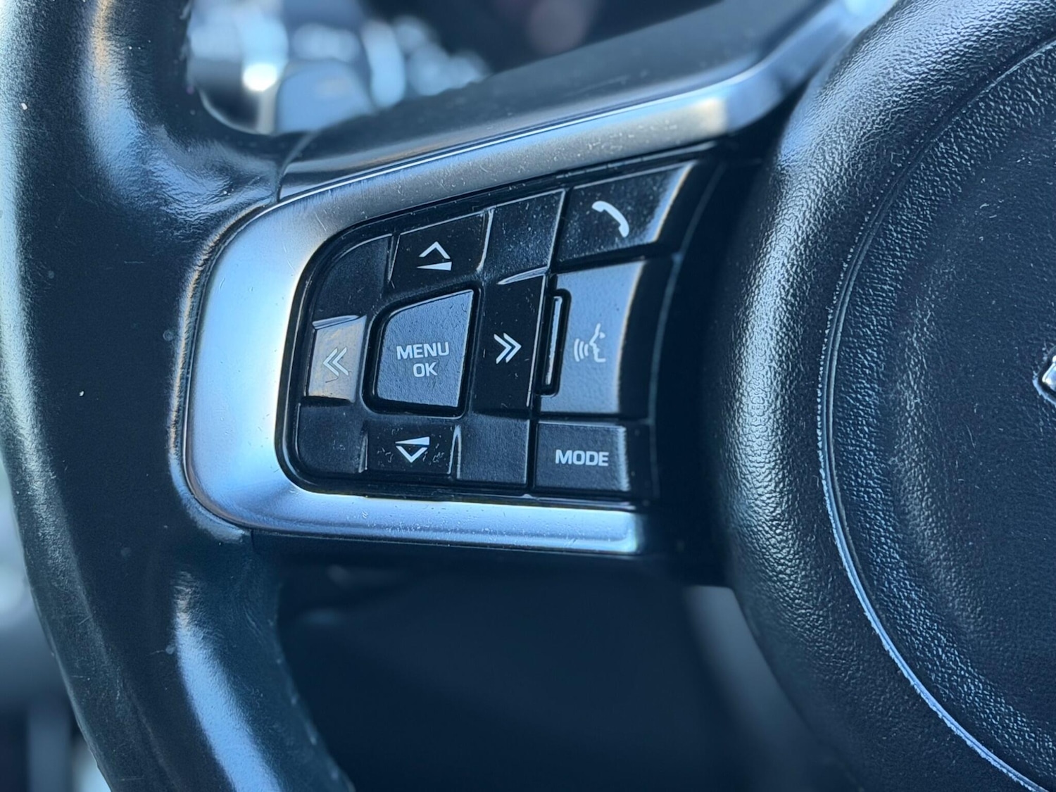 Used Jaguar XF for sale - 78135828: Photo 24