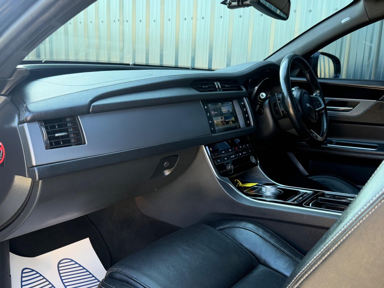 Used Jaguar XF for sale - 78135828: Photo 38