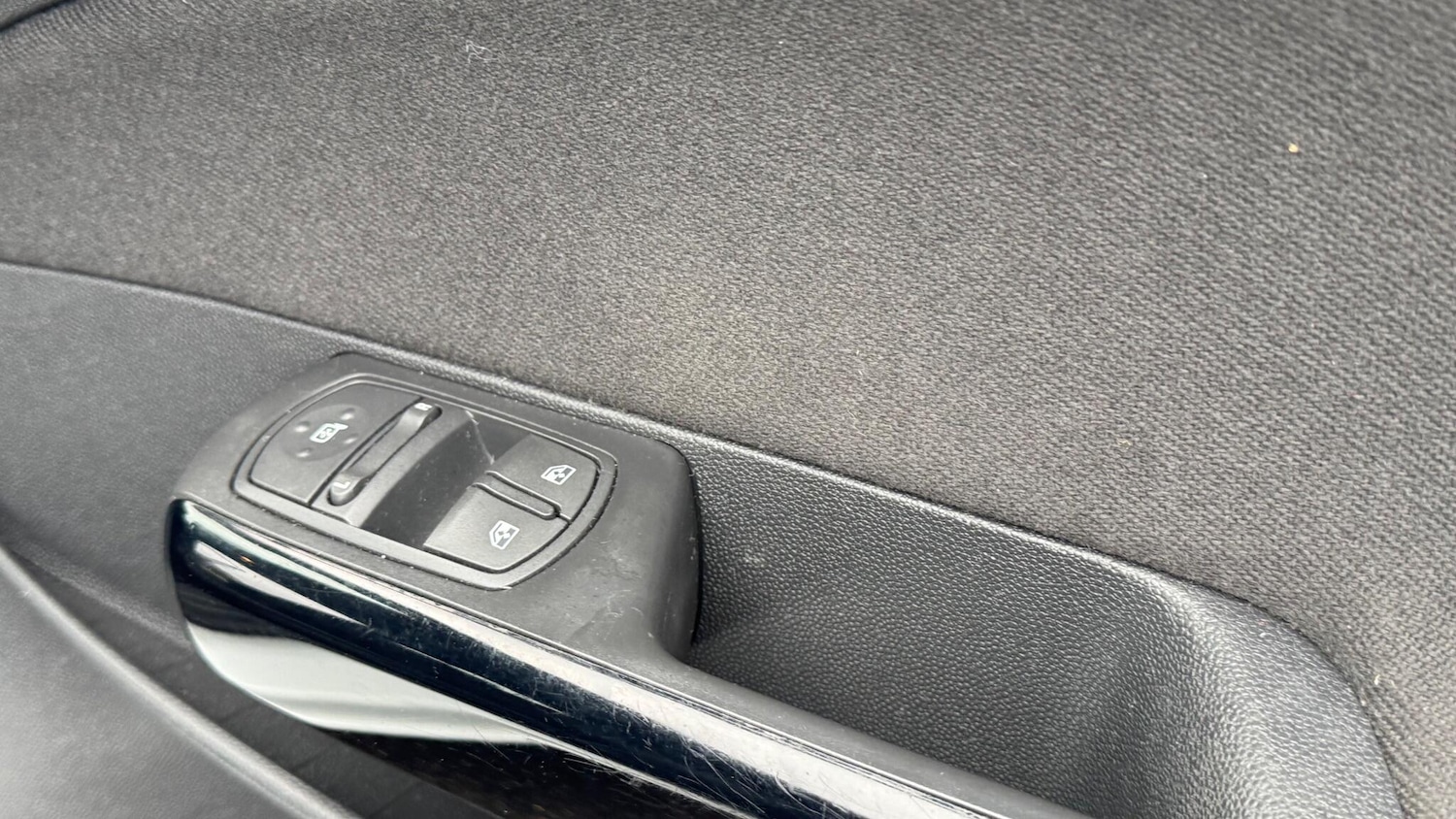 Used Vauxhall Corsa 2014 for sale - 76608428: Photo 25