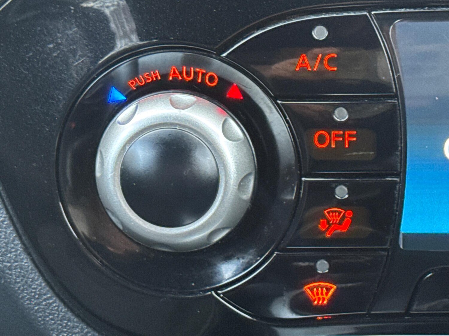 Used Nissan Juke 2017 for sale - 77940467: Photo 18