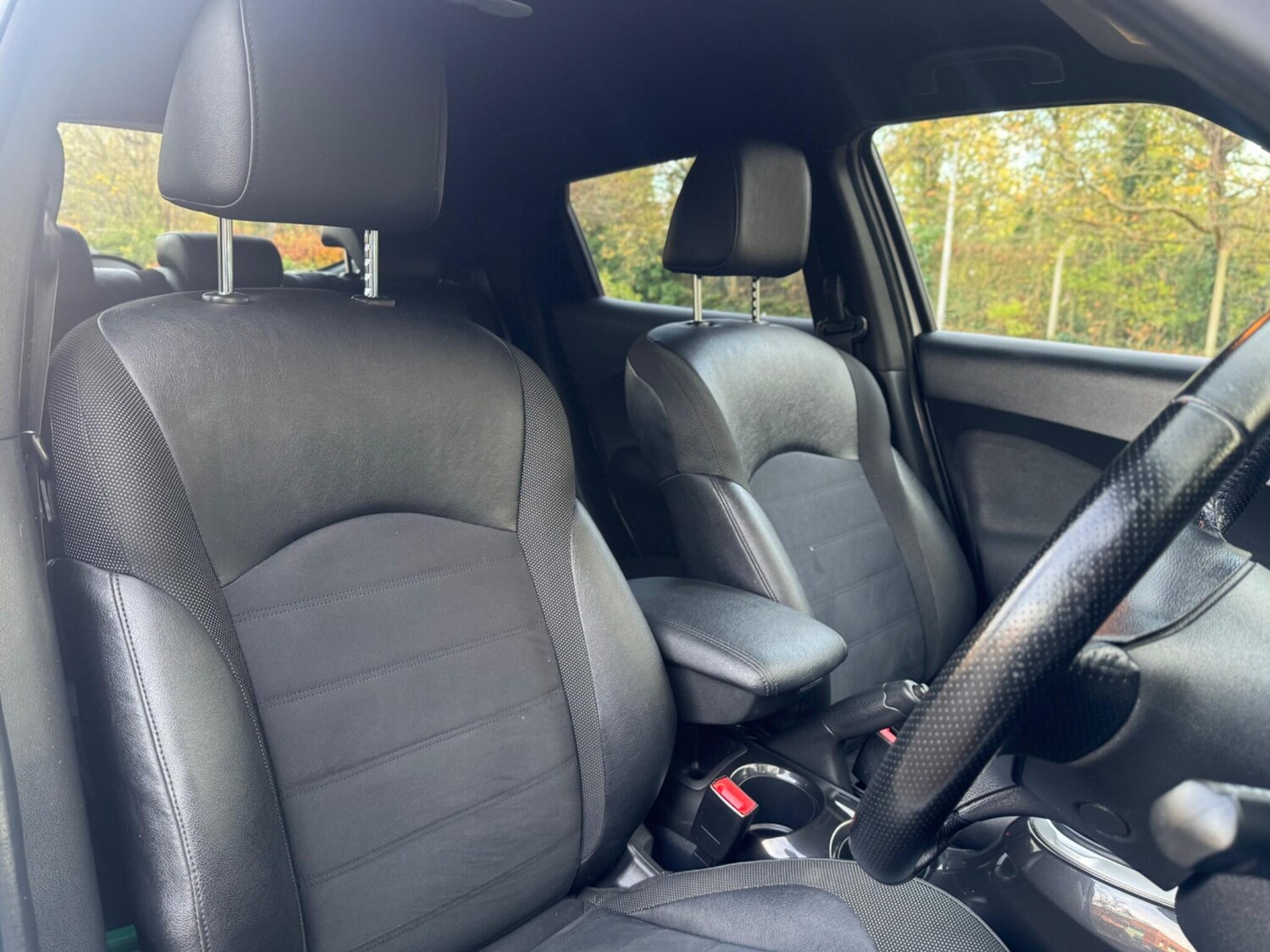 Used Nissan Juke 2017 for sale - 77940467: Photo 33