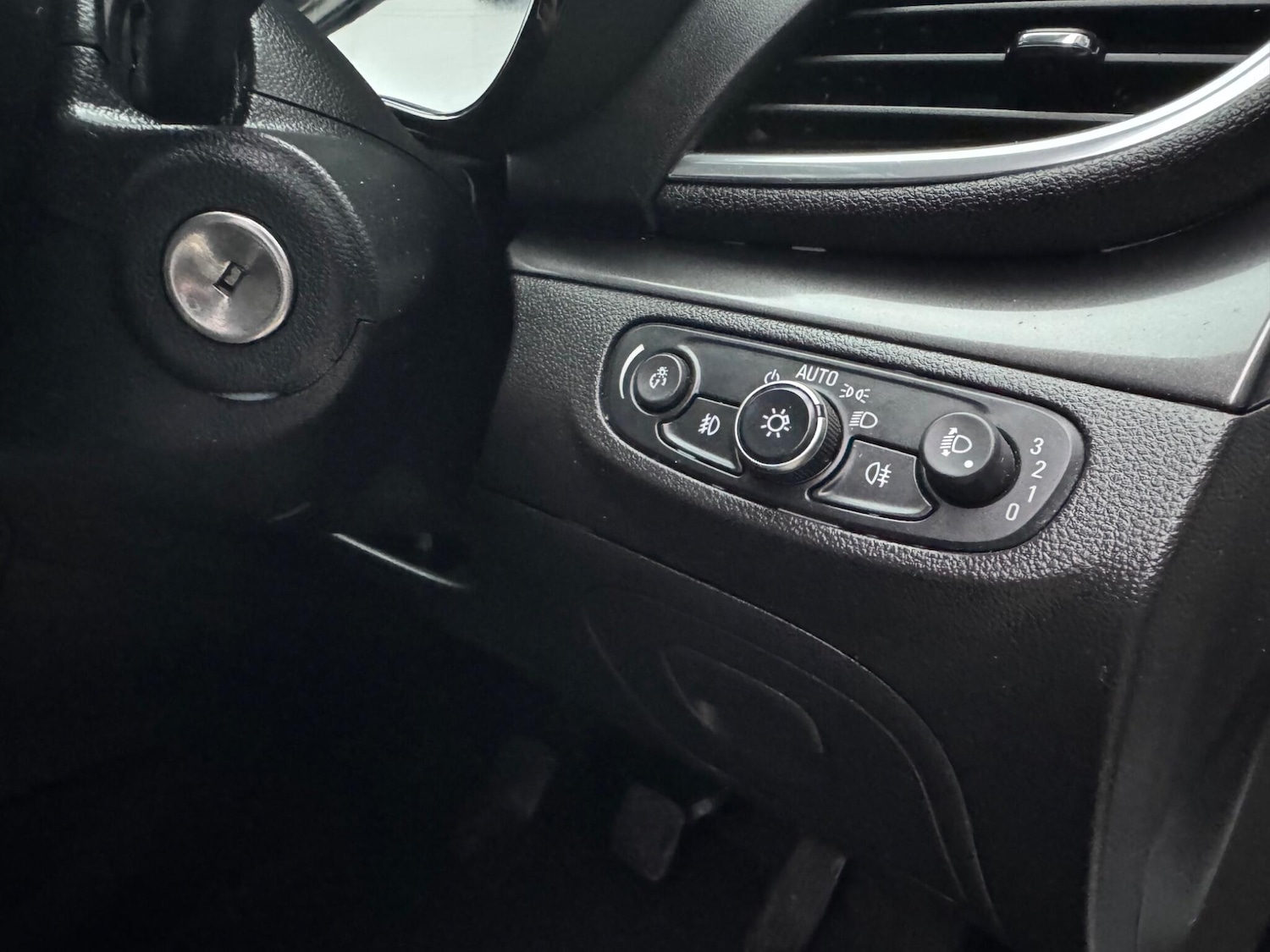 Used Vauxhall Mokka X for sale - 77808449: Photo 30