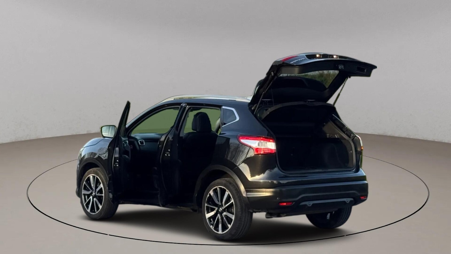 Used Nissan Qashqai 2016 for sale - 76952250: Photo 11