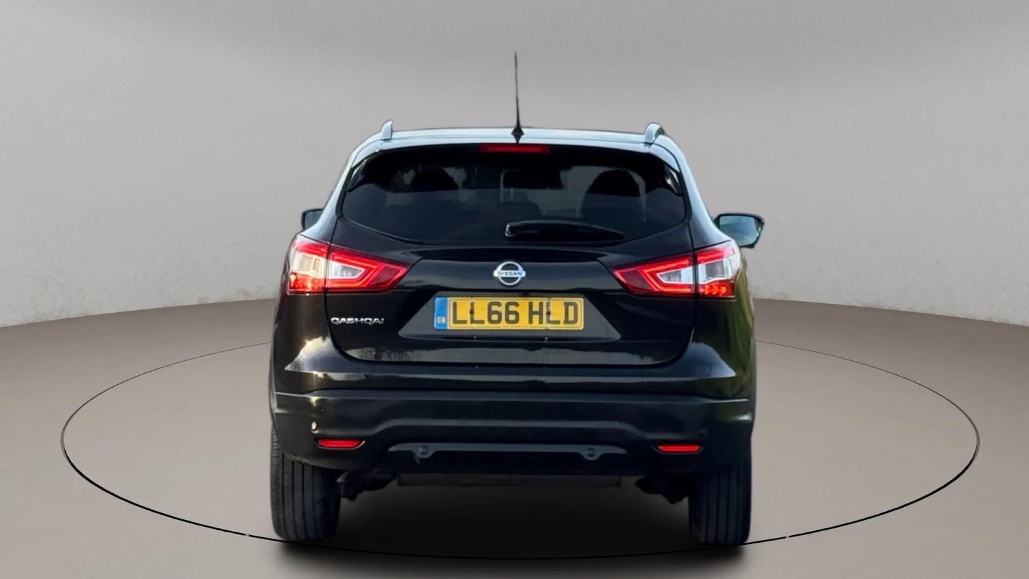 Used Nissan Qashqai 2016 for sale - 76952250: Photo 13