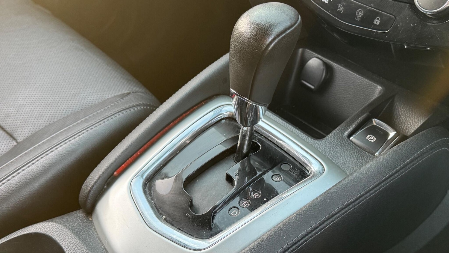 Used Nissan Qashqai 2016 for sale - 76952250: Photo 20