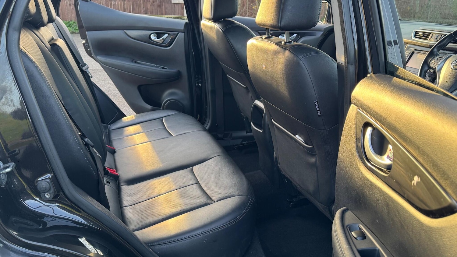 Used Nissan Qashqai 2016 for sale - 76952250: Photo 23