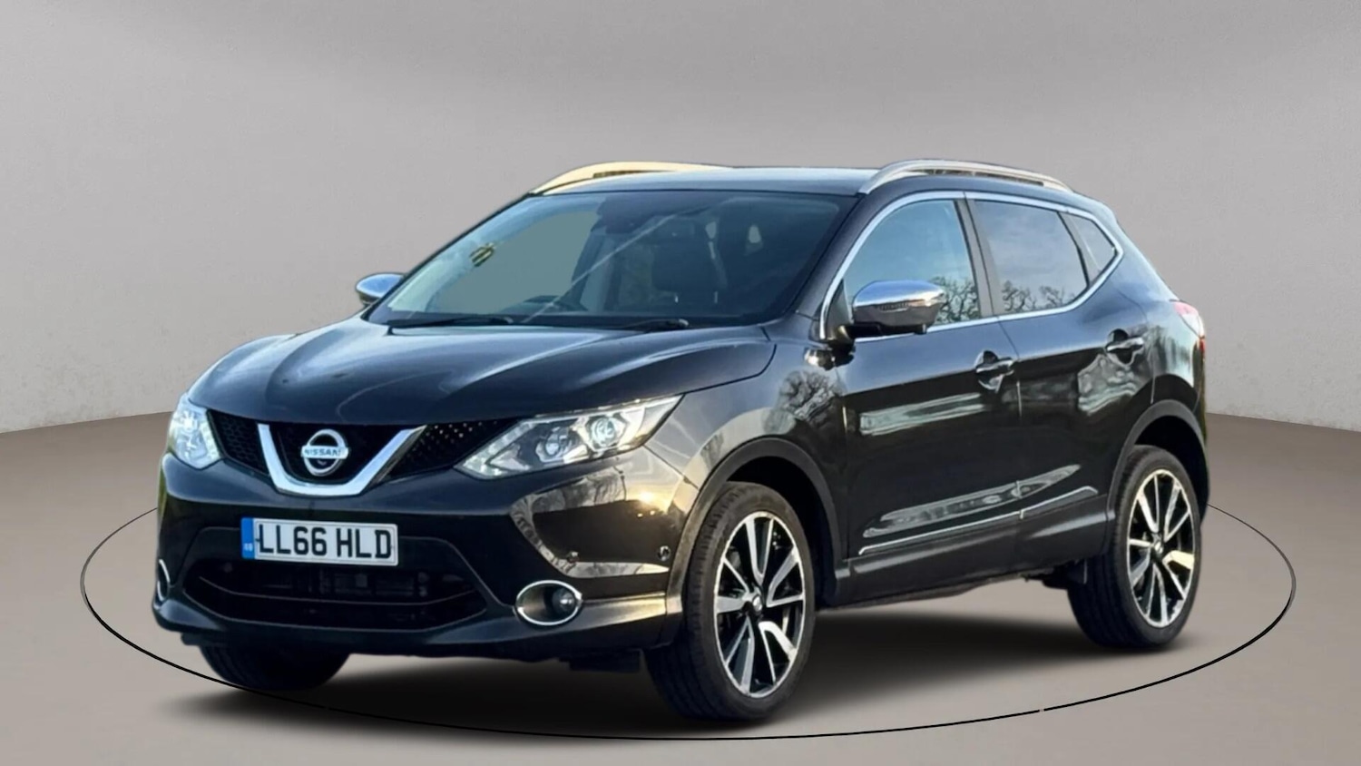 Used Nissan Qashqai 2016 for sale - 76952250: Photo 4