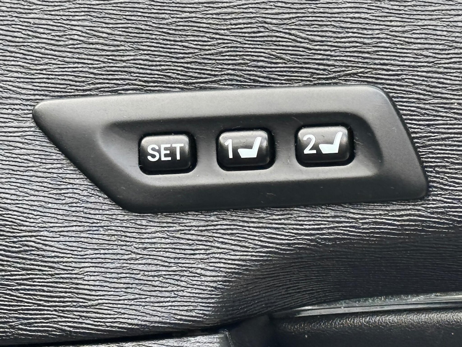 Used Toyota Avensis 2009 for sale - 78058562: Photo 25