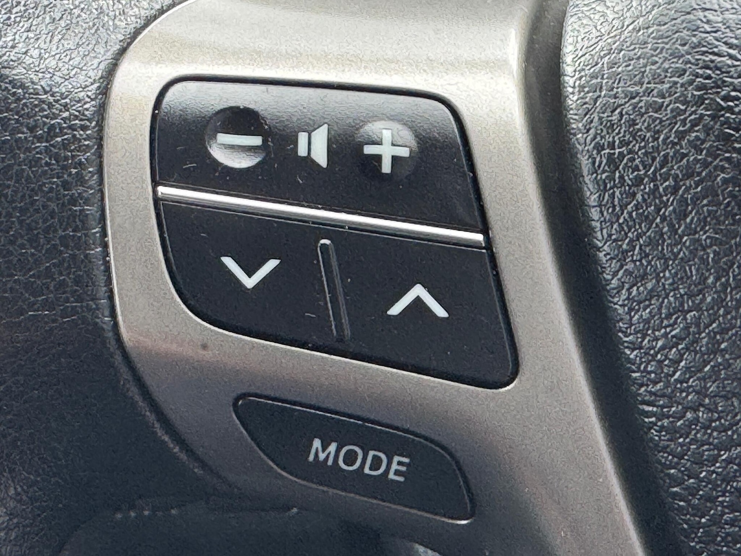 Used Toyota Avensis 2009 for sale - 78058562: Photo 29