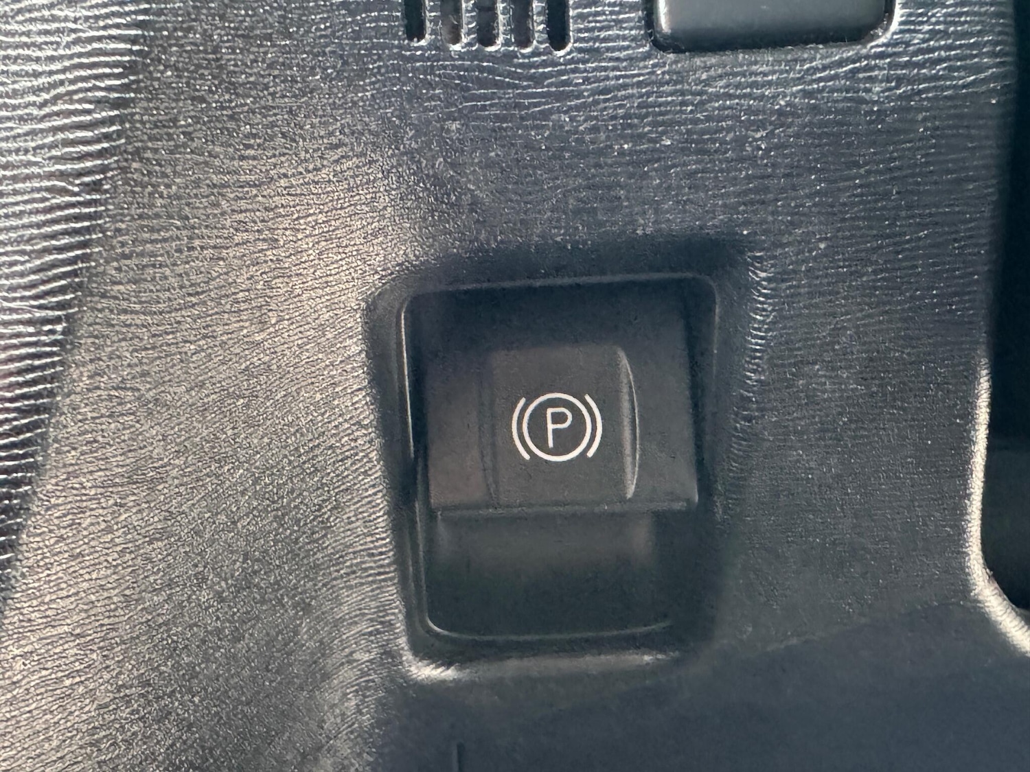 Used Toyota Avensis 2009 for sale - 78058562: Photo 37