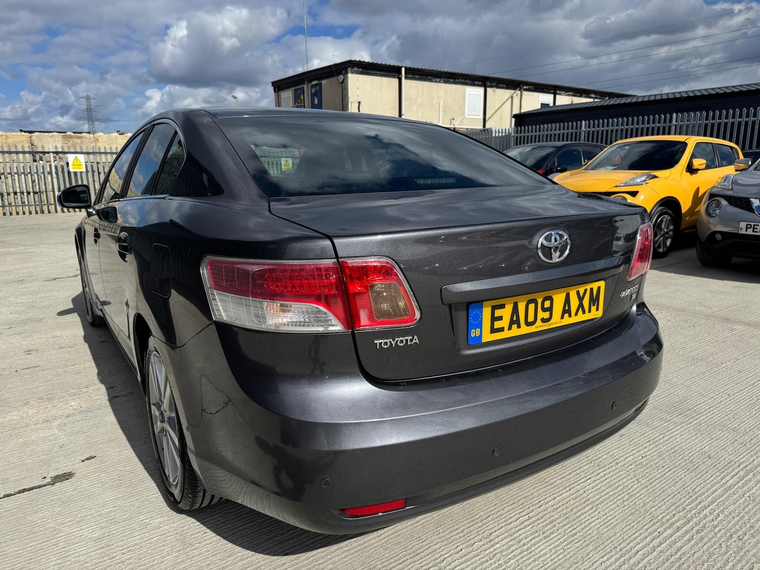 Used Toyota Avensis 2009 for sale - 78058562: Photo 47