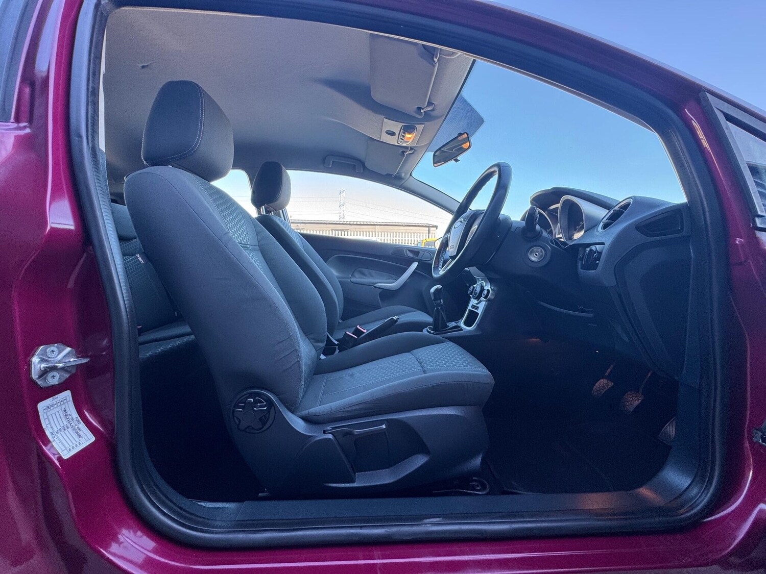 Used Ford Fiesta 2010 for sale - 78157559: Photo 22