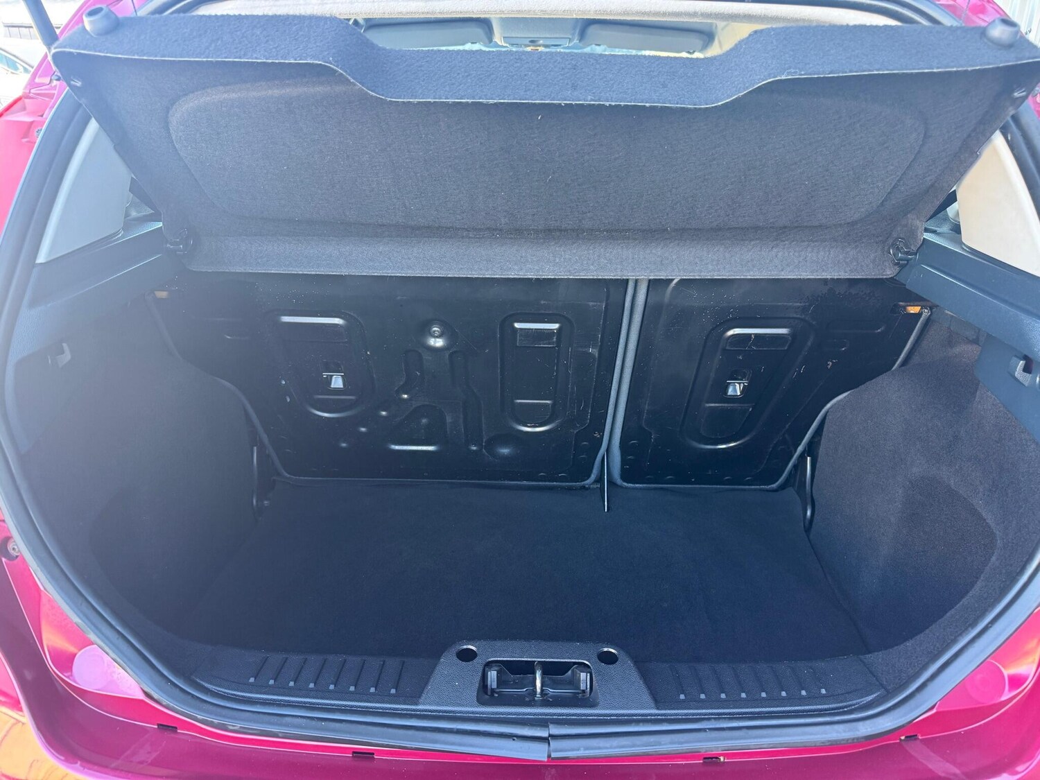 Used Ford Fiesta 2010 for sale - 78157559: Photo 30