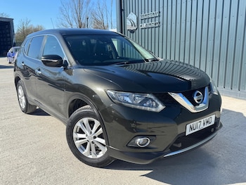Used Nissan X-Trail 2017 for sale - 77939796: Photo