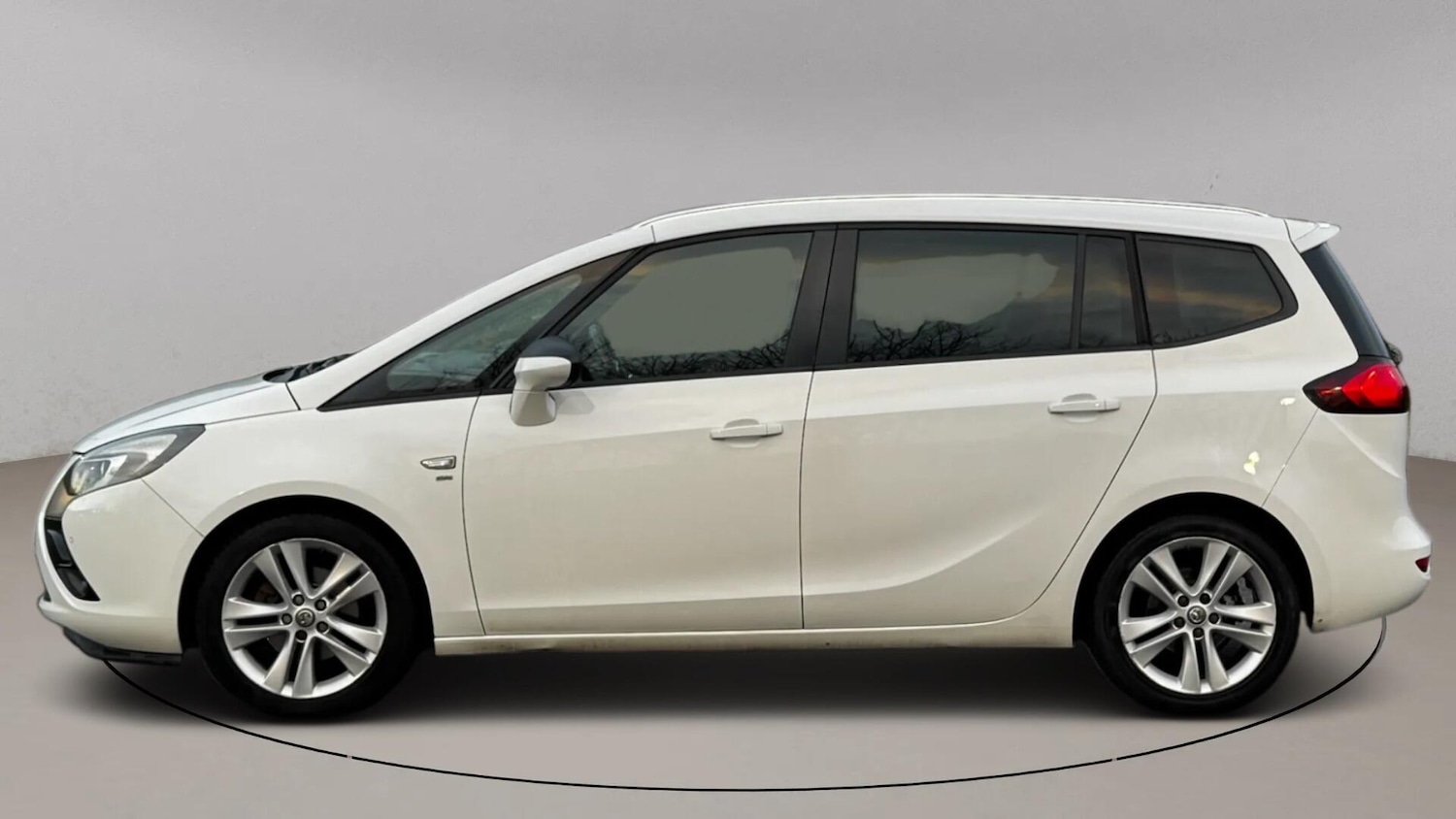 Used Vauxhall Zafira 2016 for sale - 77255059: Photo 12