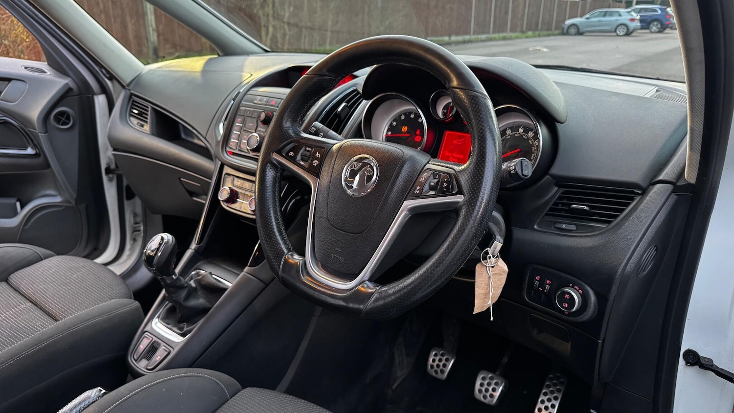 Used Vauxhall Zafira 2016 for sale - 77255059: Photo 19